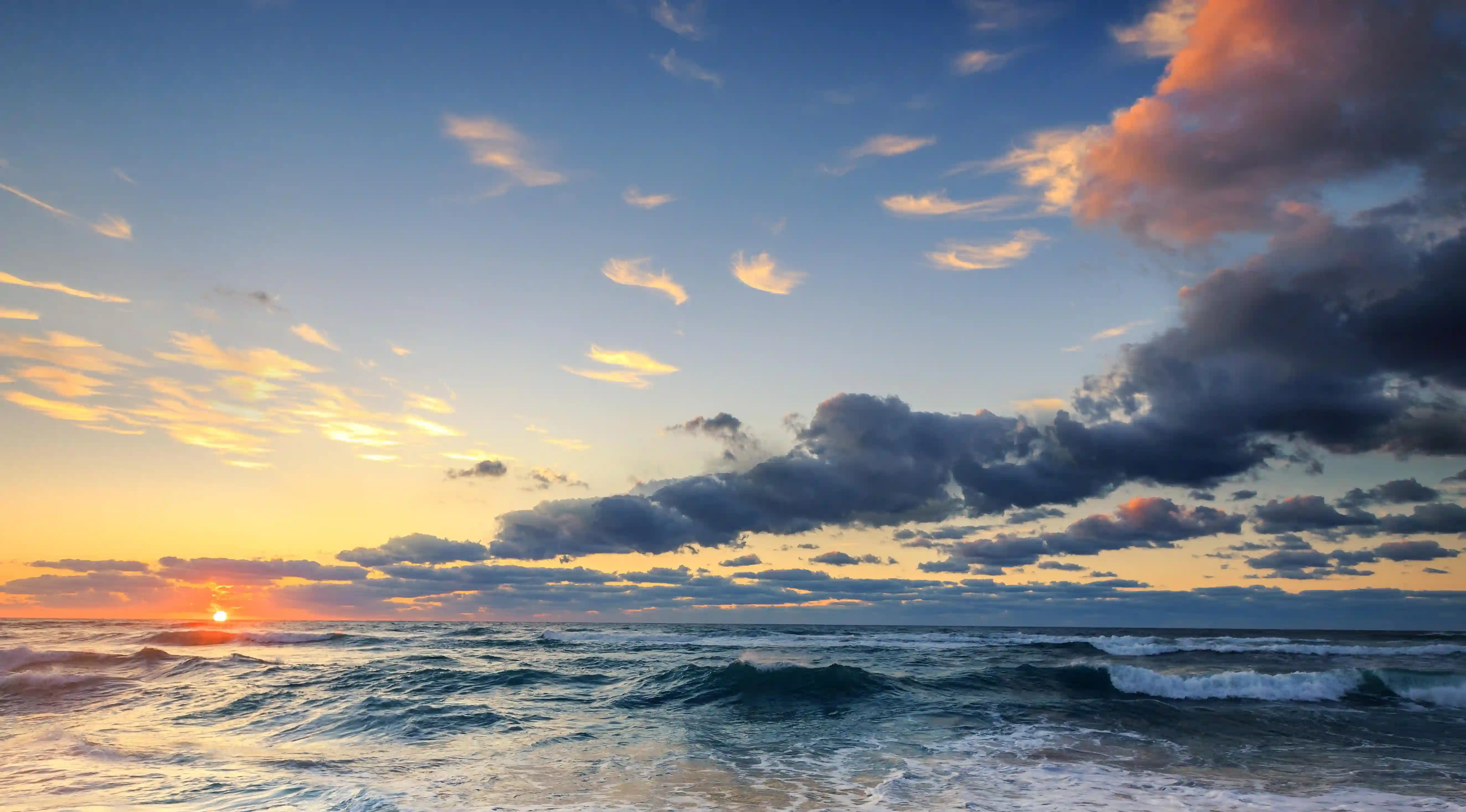 揭開網戀的神秘面紗：五大必知技巧助你成功脫單!