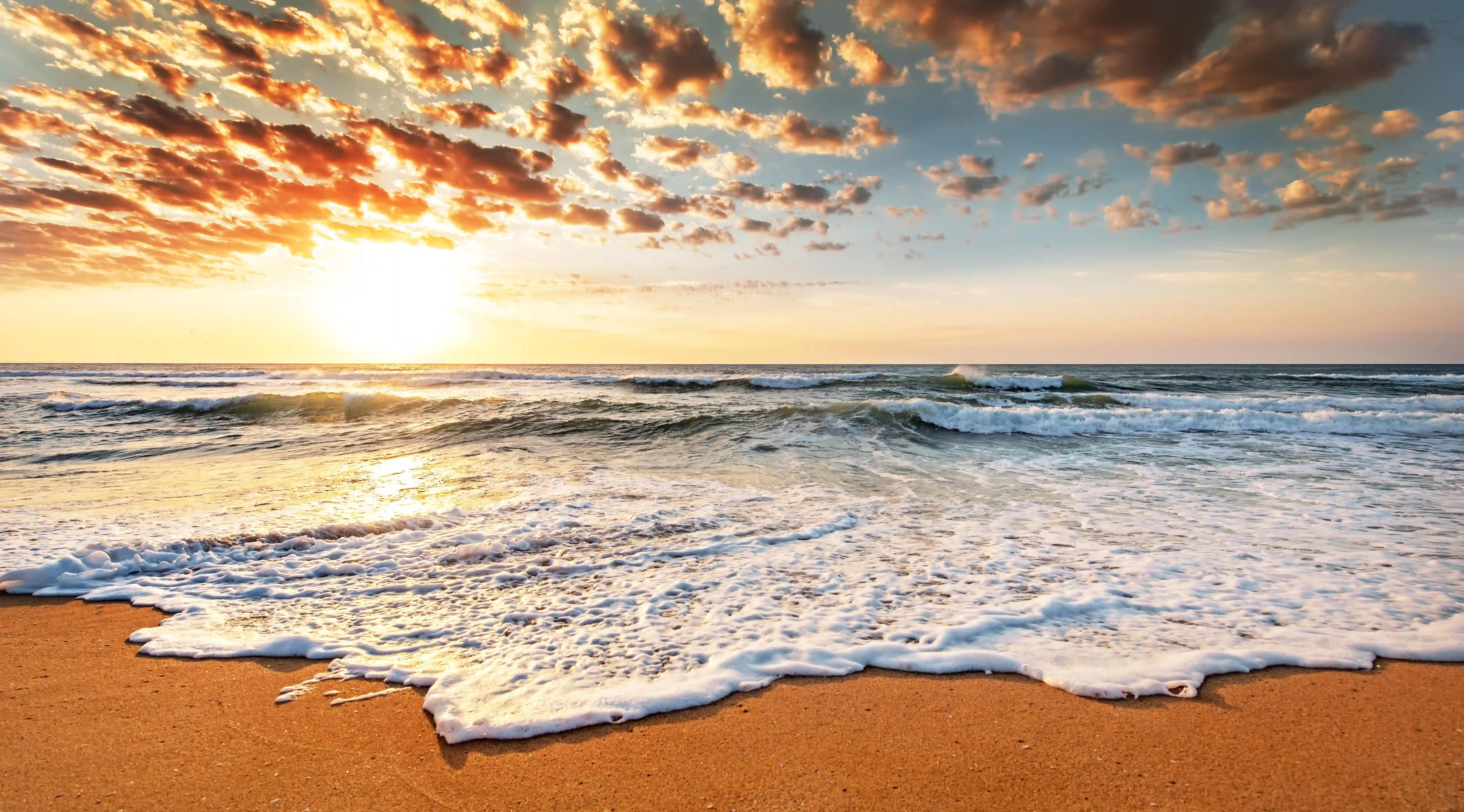 當愛情遇上繁忙：如何應對男朋友的工作冷落？