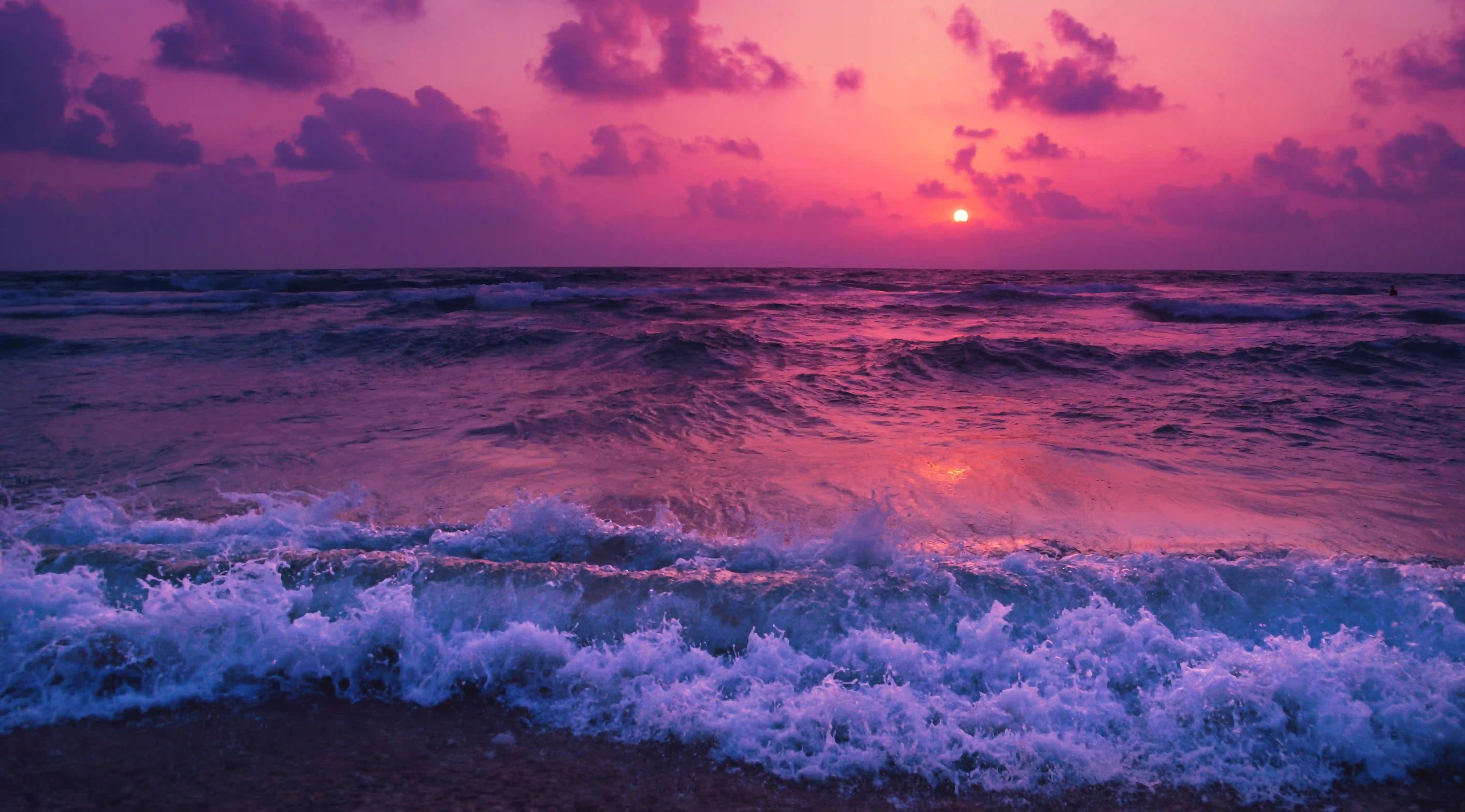 為何天蠍座對這三個星座一見鍾情？揭秘愛情心理學的秘密