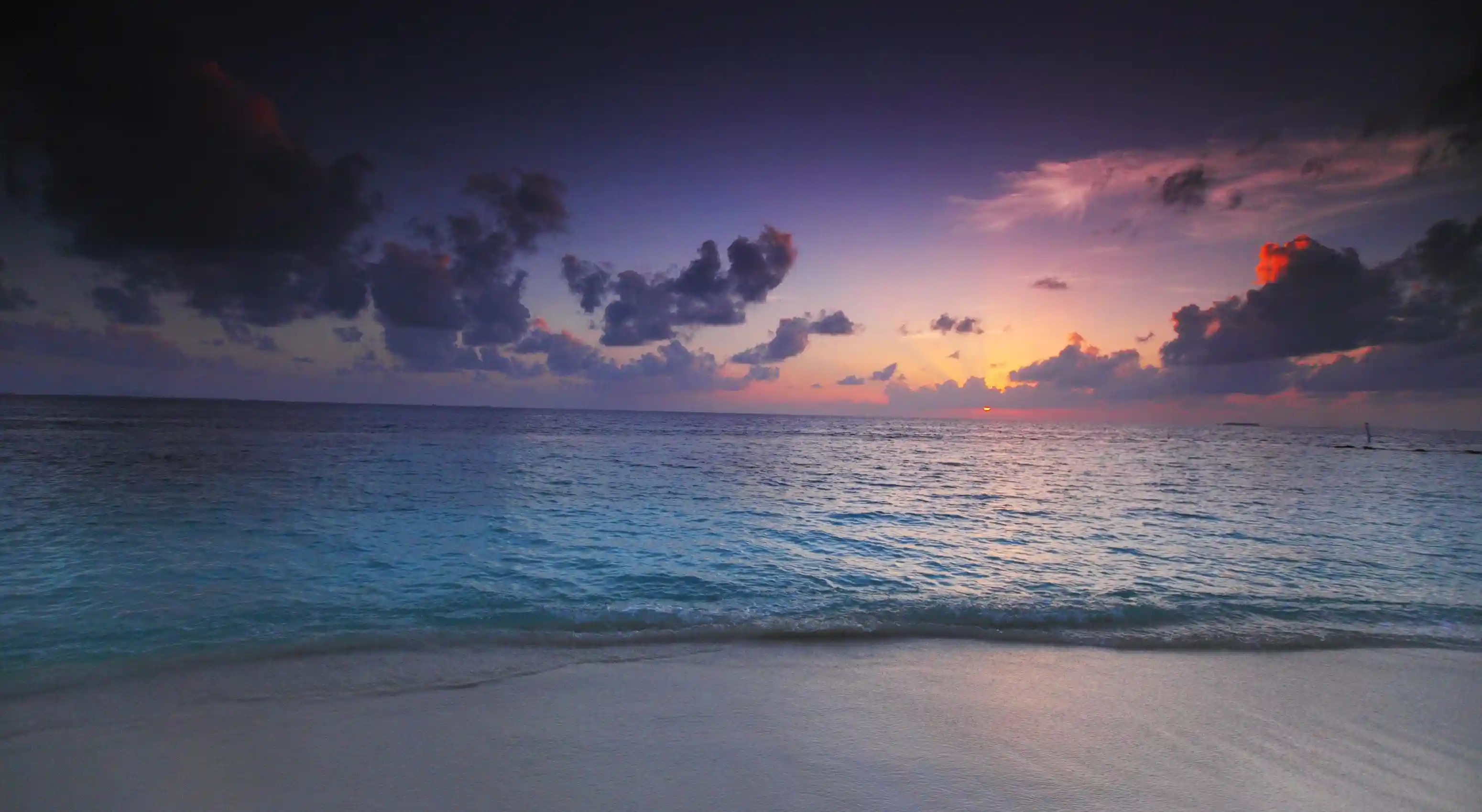 男人最需要的五種寬容：如何成為他心靈的避風港？