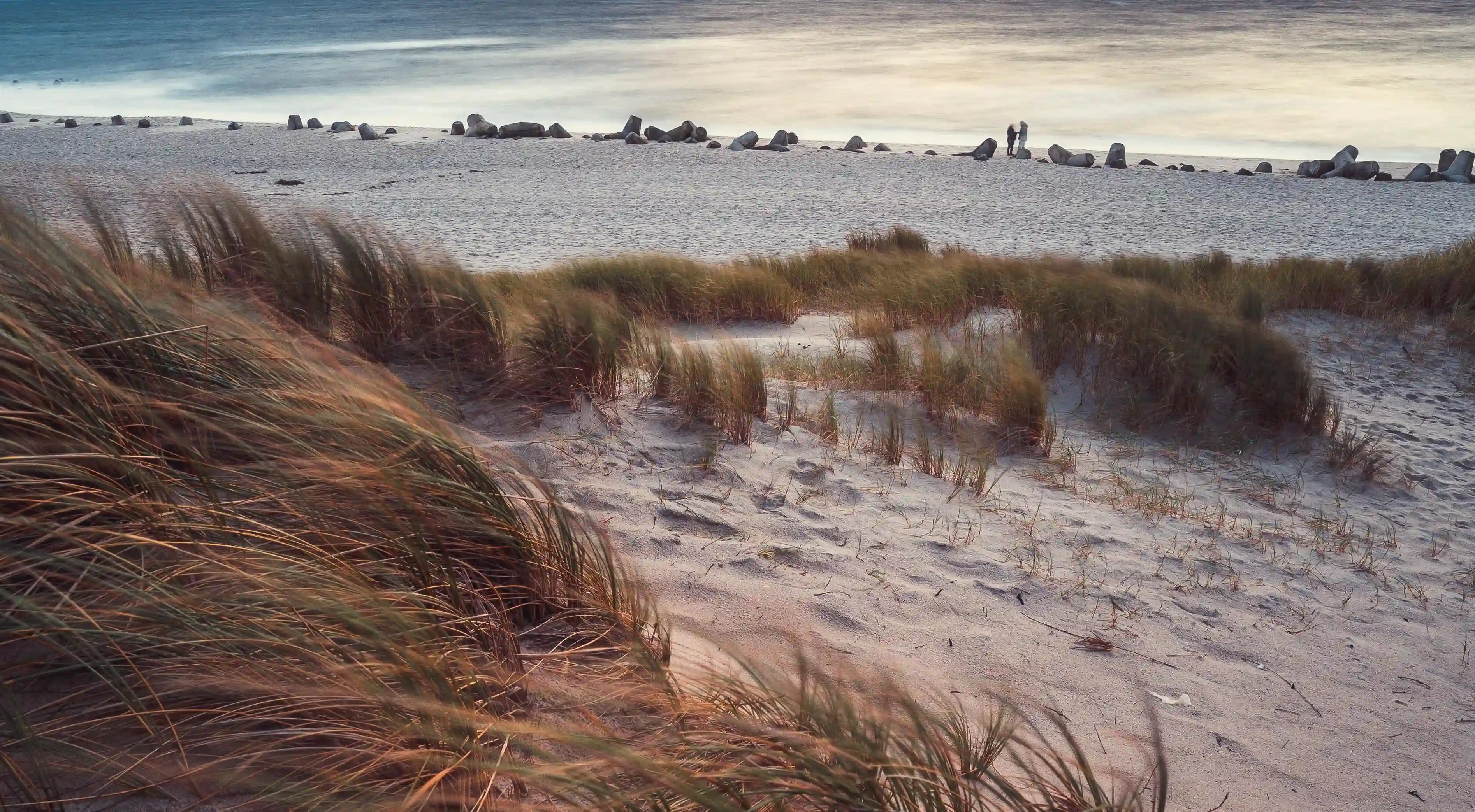 你是否察覺到男友的冷淡？六大徵兆告訴你他正在感情疲憊中