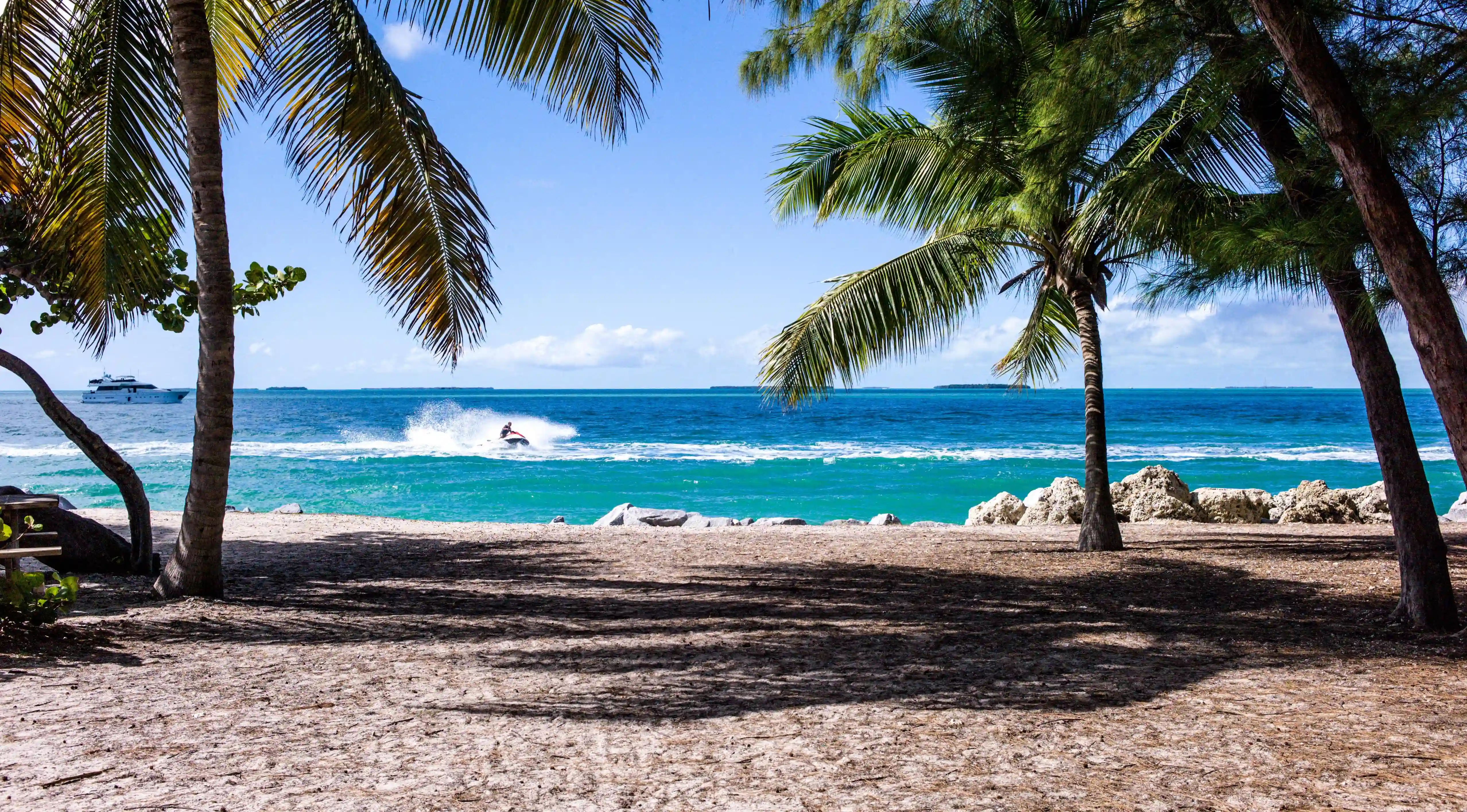 異國戀：如何跨越距離，步入婚姻的殿堂？