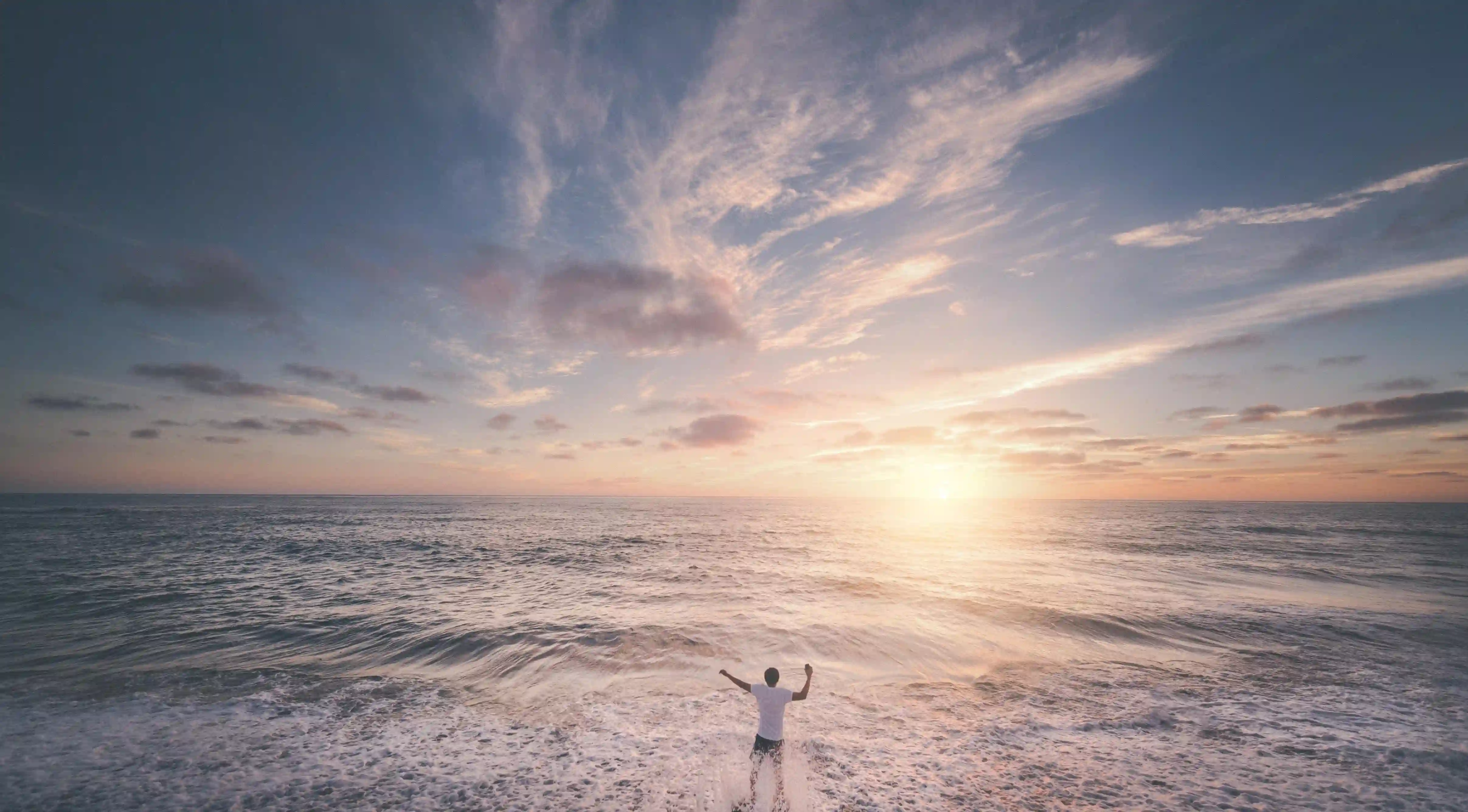 如何解讀男生發「麼麼噠」的真實含義？揭開情感曖昧的五個關鍵